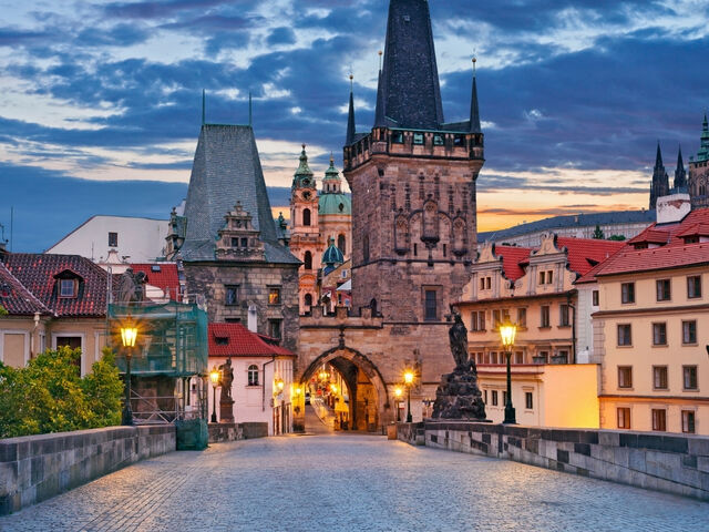 DESTANSI PRAG TURU