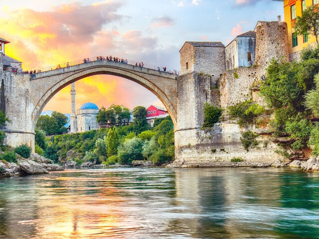 Uçaklı Vizesiz Balkan Turu