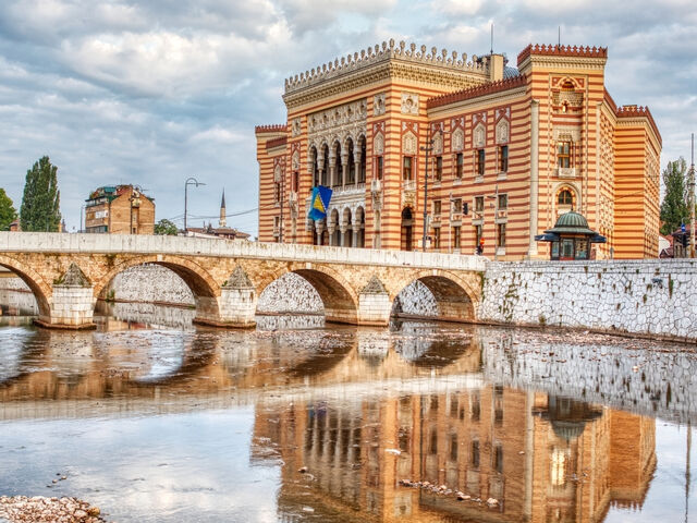 UÇAKLI VİZESİZ BALKAN TURU (SARAYBOSNA-SARAYBOSNA)